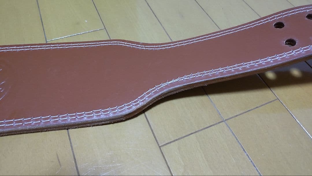 ゴールドジム（GOLD'S GYM）　プロレザーベルト　Mサイズ