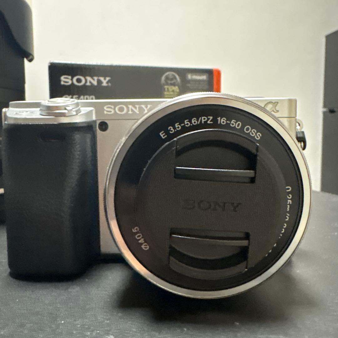 （美品）SONY α6400パワーズームレンズキット