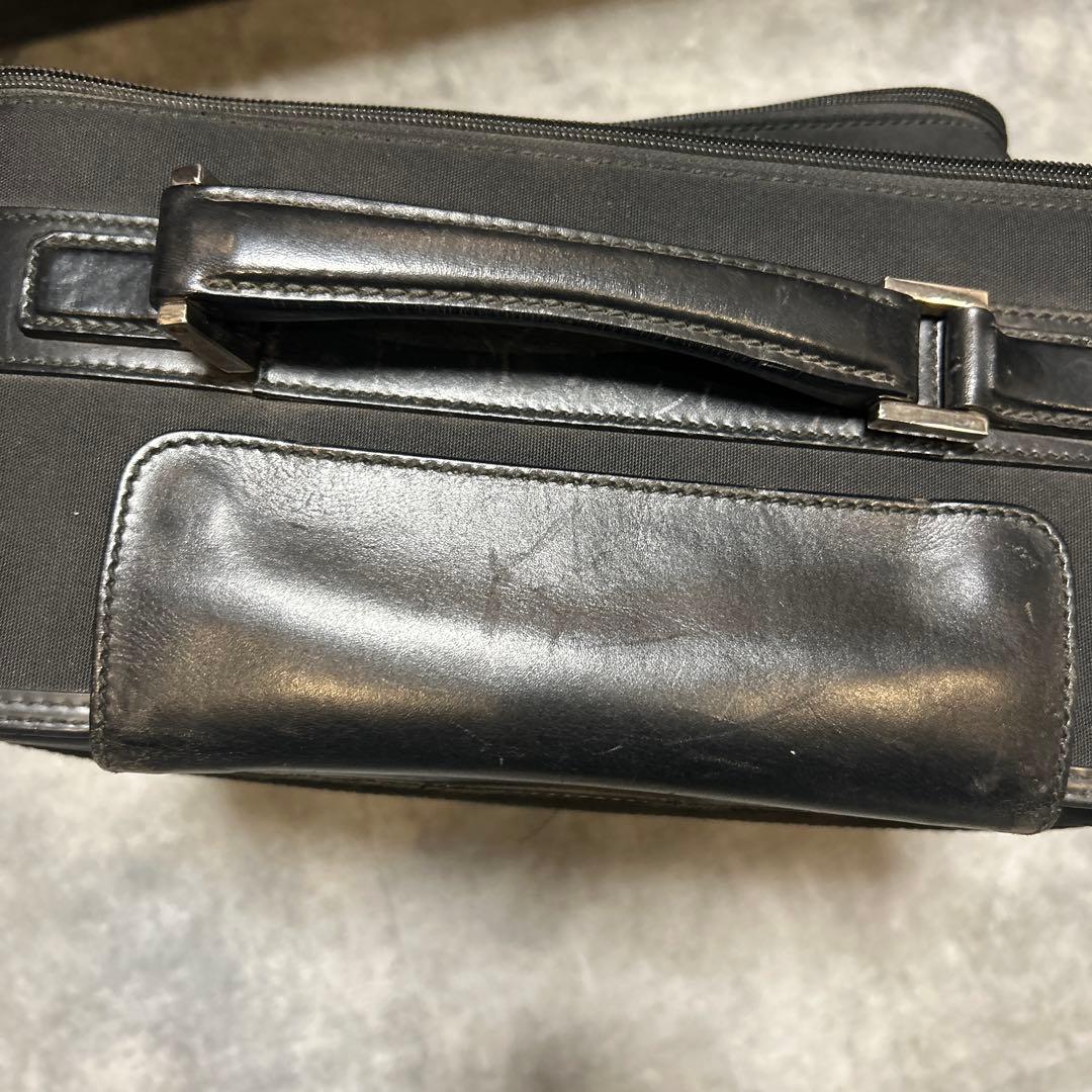 GUCCI キャリーケース　旅行　キャリーバッグ