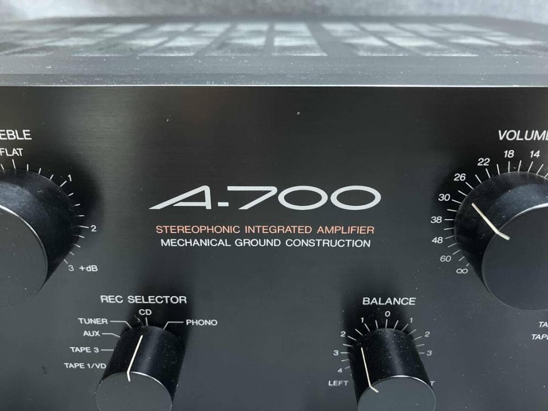 NECプリメインアンプA-700