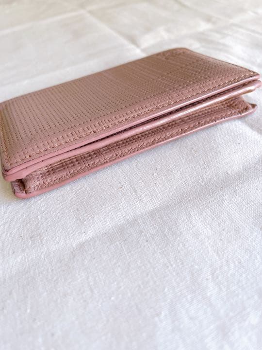 ロエベLOEWE  名刺入れ　ピンク　ハイブランド