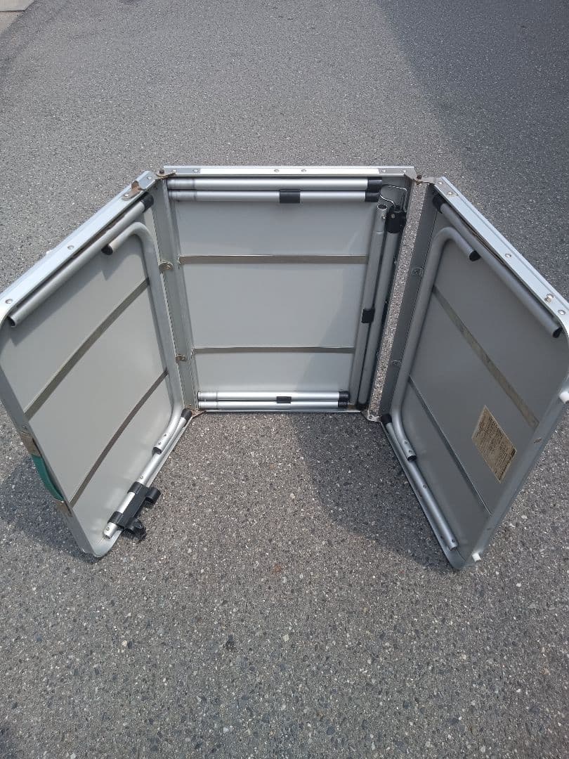 【Coleman】三折テーブル ランタンポール付