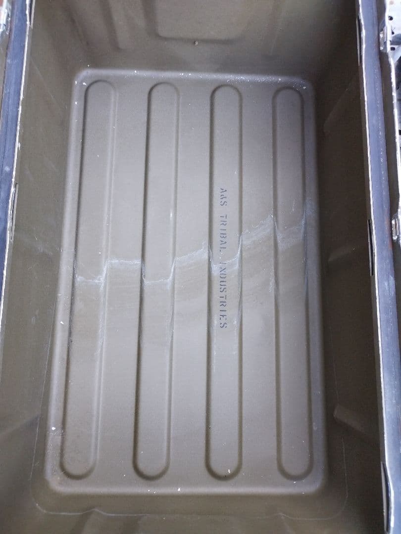 (4951)USアルミコンテナボックスBigサイズ　米軍実物　ユーズド