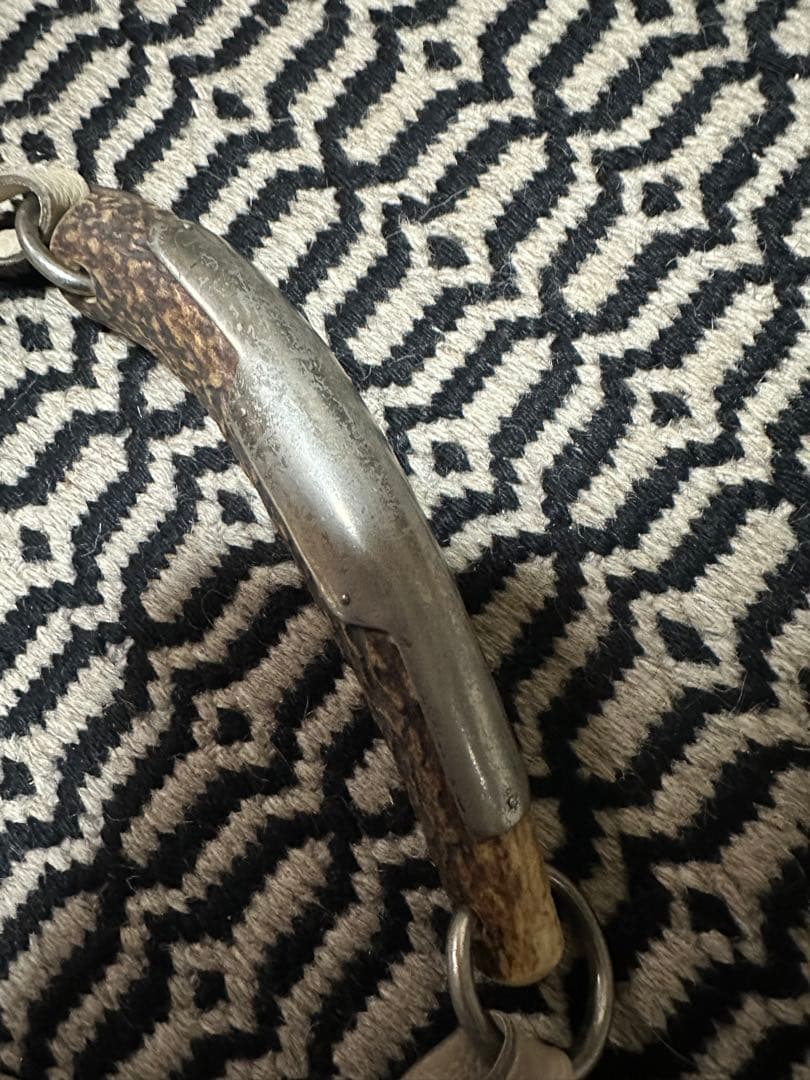 イブサンローランMOMBASAモンバサバッグベージュ革ショルダー希少トムフォード