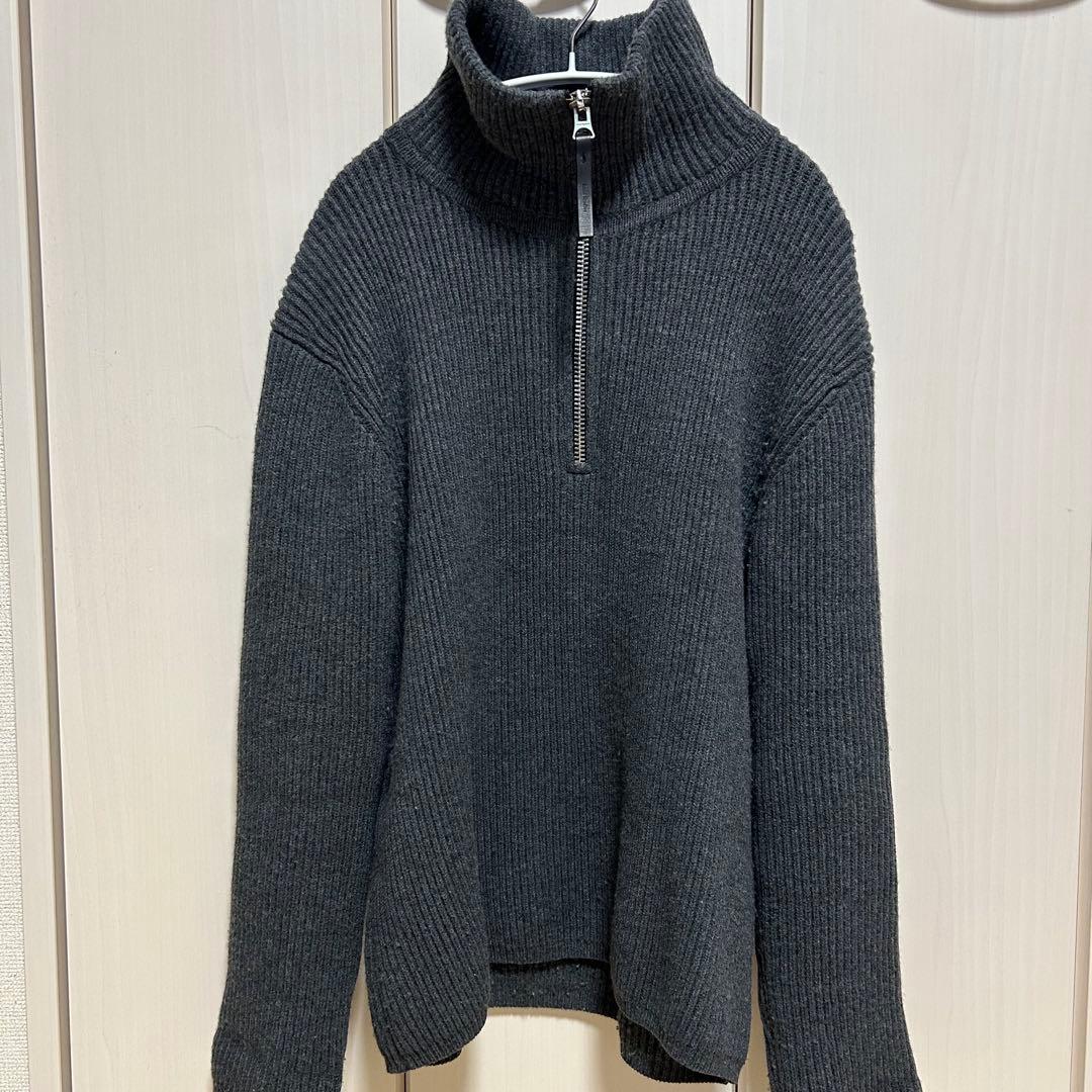 Acne Studios ダークグレー ハーフジップ　ニット