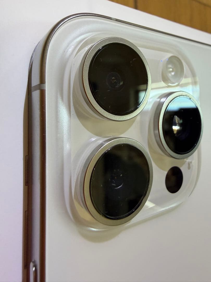 iPhone 15Pro Max 256GB ホワイト 【超美品】