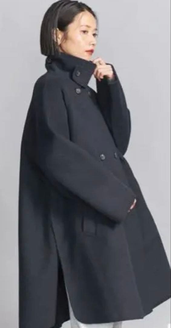 beauty &youth リバーポンチョコート