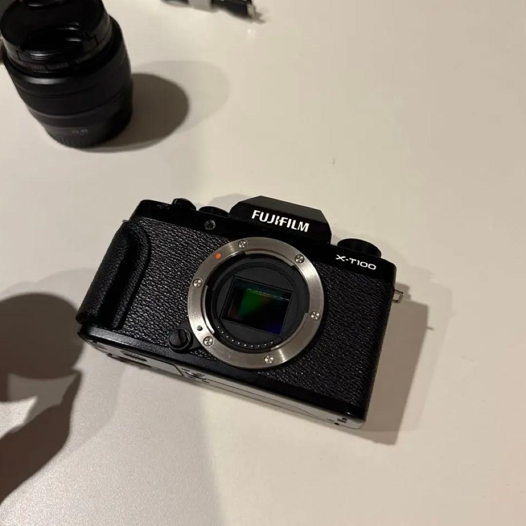 Fujifilm X-T100 ミラーレスカメラセット