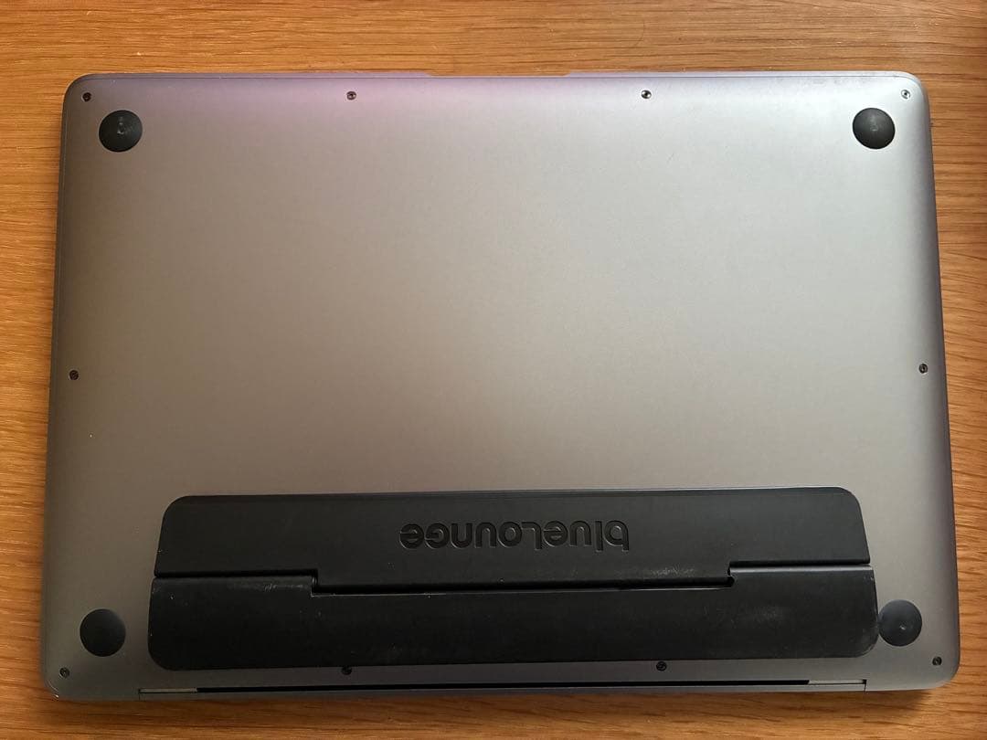 チョビ　MacBookAir 13インチ M1 8コアCPUGPU 8GB