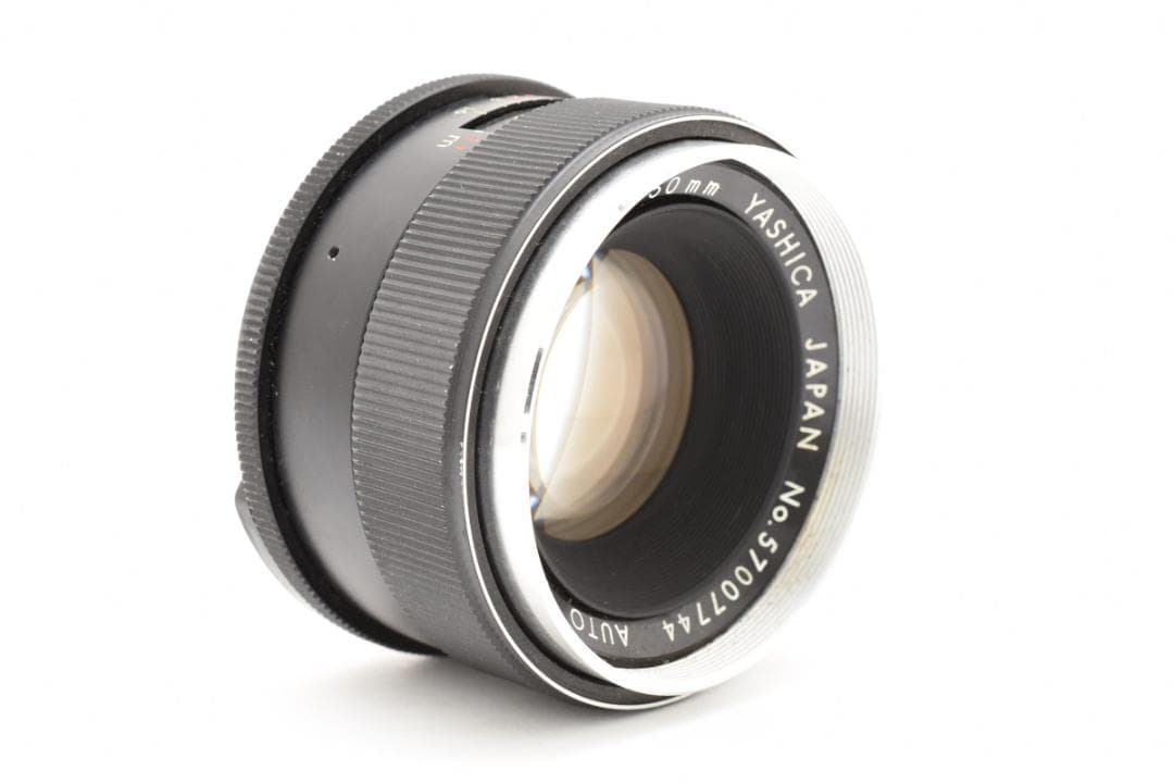 ◎フレア◎ YASHICA YASHINON-DX 50mm F1.7 C041