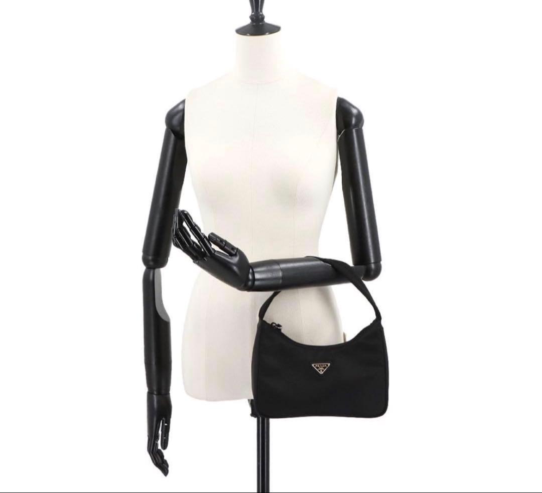 美品プラダ PRADA Re-Edition 2000 ミニバッグ ハンドバッグ