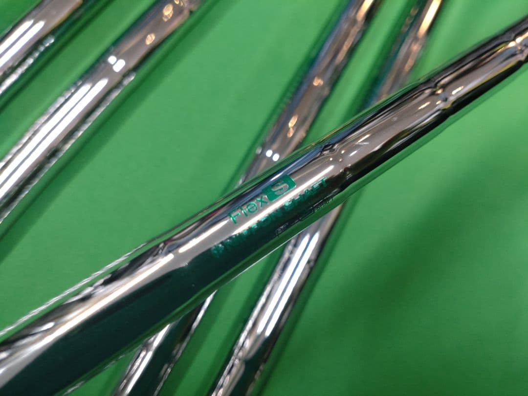 希少新品未使用品タイトリストT400 7〜43°5本 NSPRO950neo S