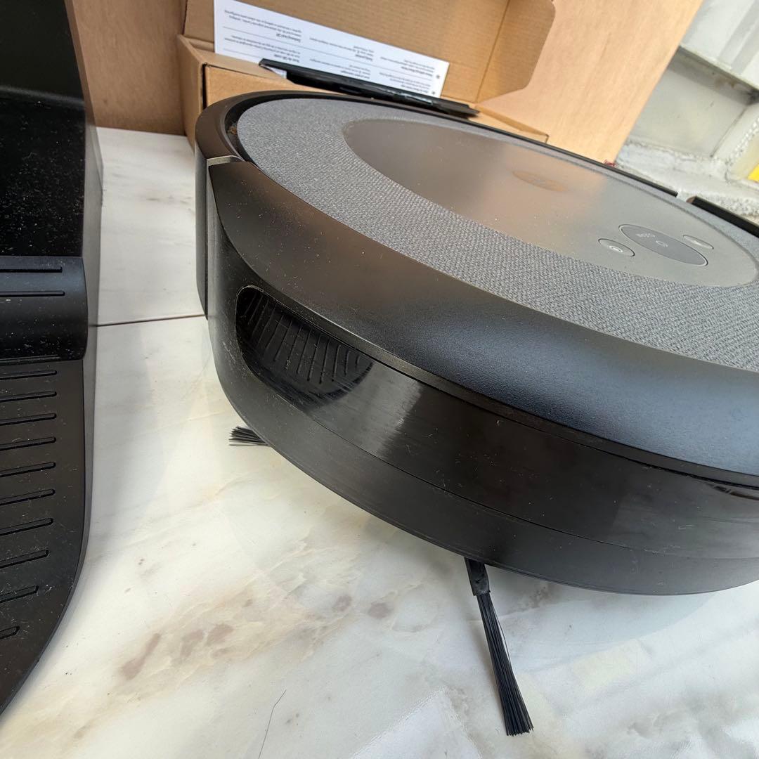 iRobot ルンバ コンボ i5+ i557860 水拭き対応 自動ゴミ収集