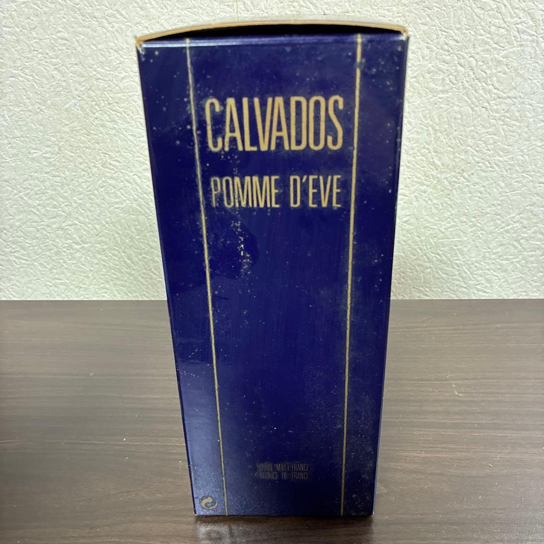 酒　未開封　カルヴァドス ポム・ド・イヴ　600ml 40度 Calvados