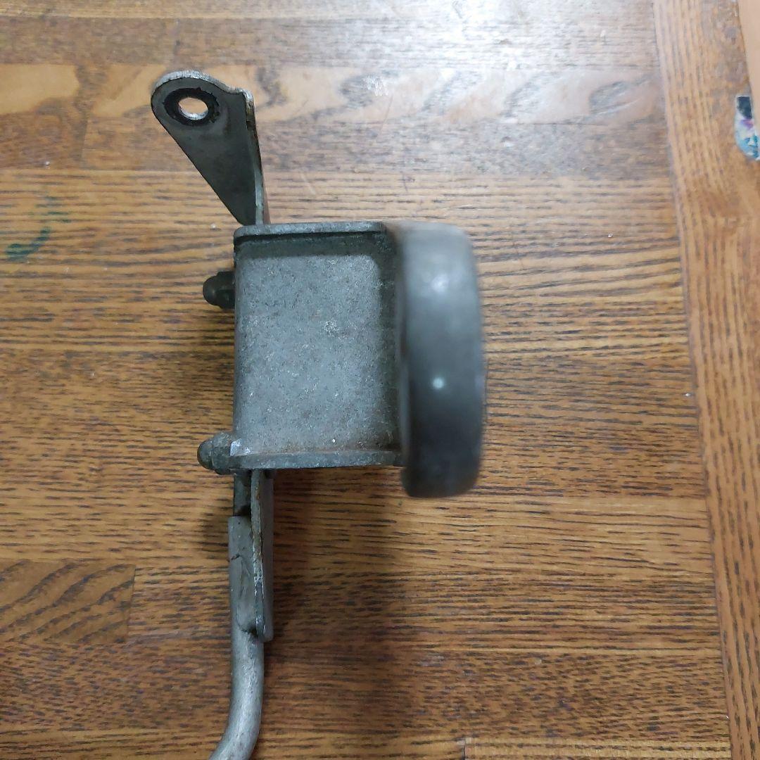 ゼファー400純正ヘッドライトステー極上品