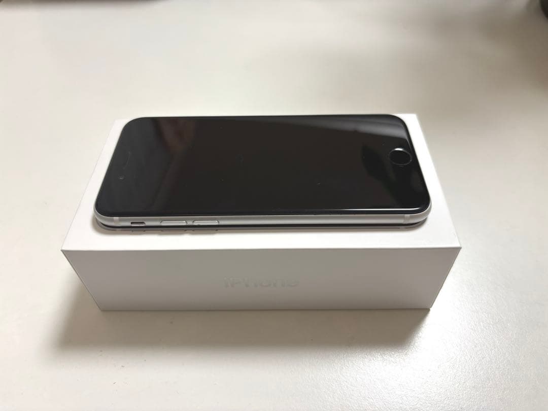 ❗️セール中❗️iPhoneSE 第二世代 128GB SIMフリー