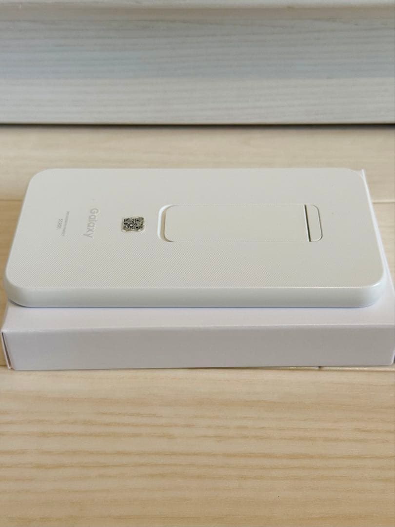 Galaxy 5G Mobile Wi-Fi SCR01 ／ポケットWi-Fi