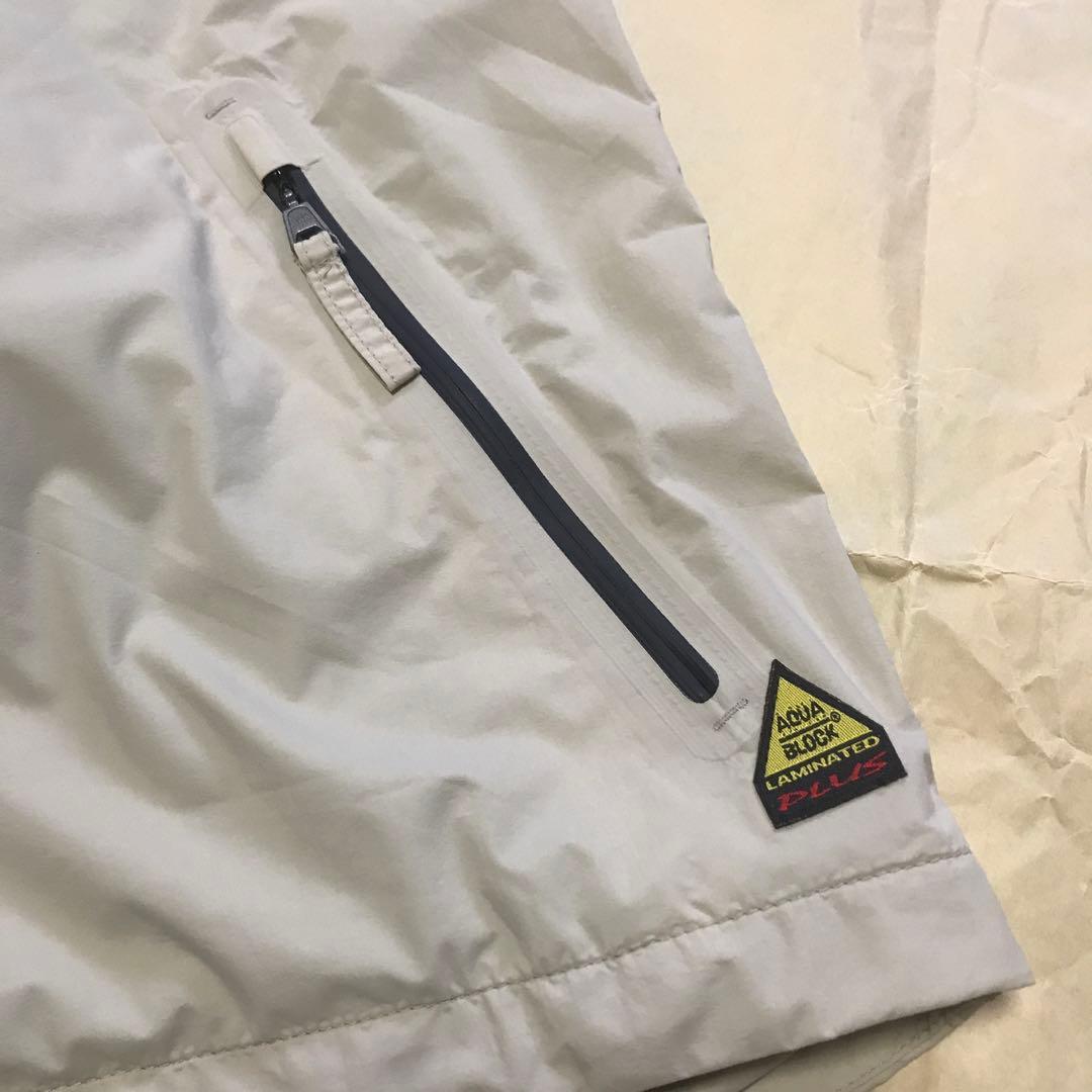 CHERVO ゴルフウエア　ベージュ　L 上下　セットアップ　防風　防水