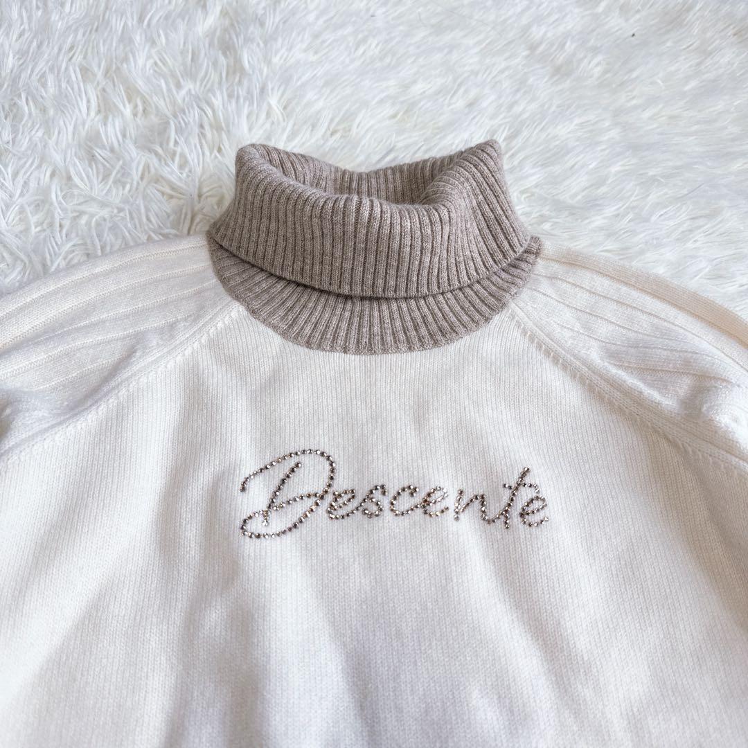 【デサントゴルフ】美品♡ニットセーター タートルネック ベージュ luxe M