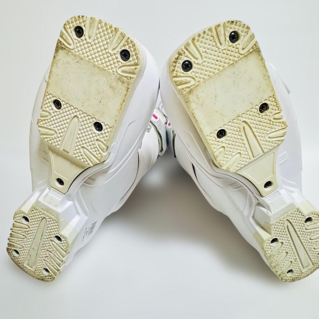 24-24.5cm HEAD Next Edge 65 Wスキーブーツ白色