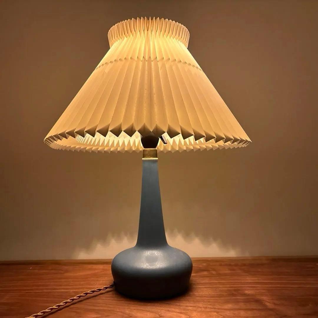 Palshus　LE KLINT テーブルランプ