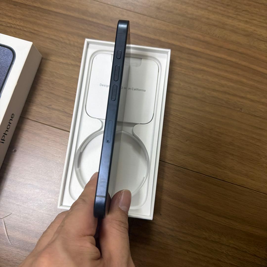 Apple iPhone 15 Pro ブルーチタニウム　電池90% 256GB