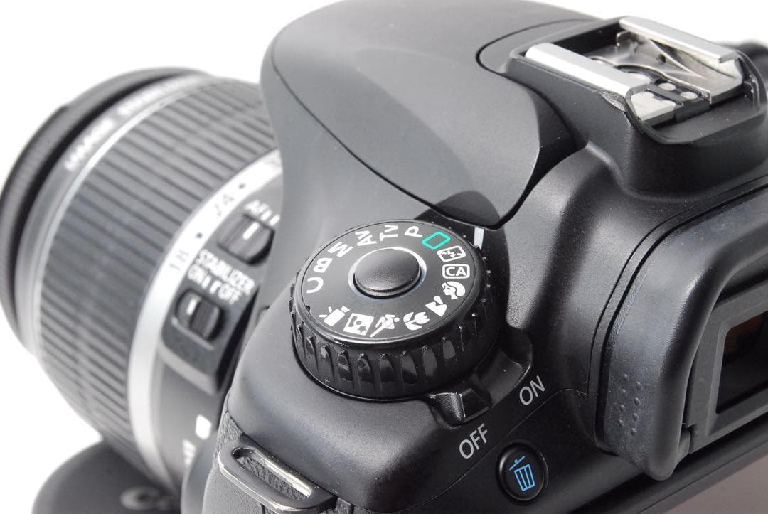 ✨思い出を美しく✨CANON EOS 60D✨ダブルレンズ✨高速連射✨超望遠✨