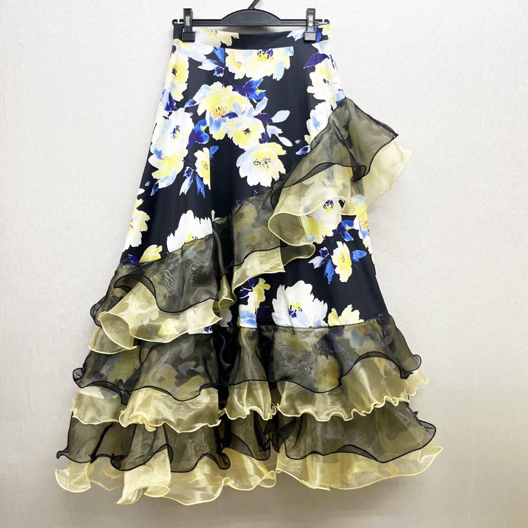 新品 セットアップ 黒に黄色花柄 スタンダード モダン 衣装 パーティ 発表会