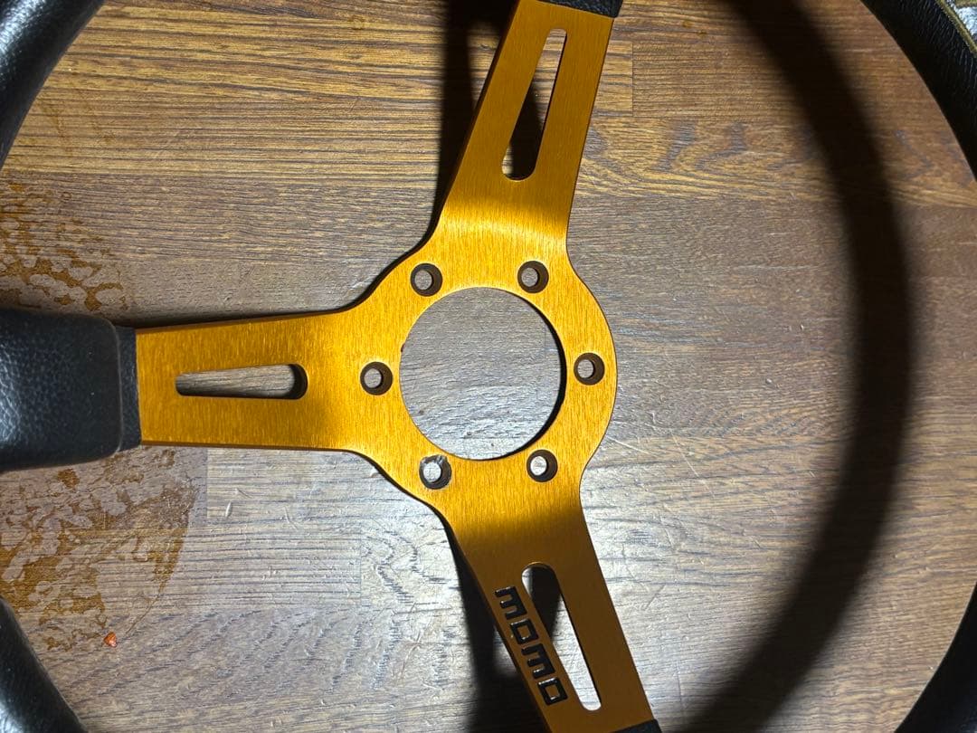 MOMO ステアリング　ドリフティング35π tyaoru