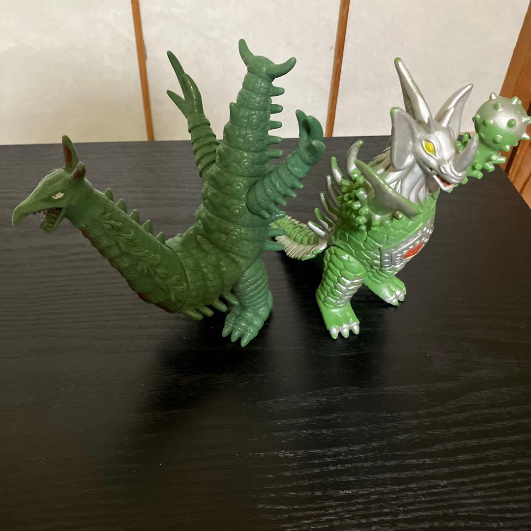 帰ってきたウルトラマン&ウルトラマンエース&ウルトラマンタロウ　怪獣ソフビ