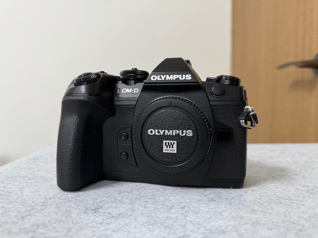 OLYMPUS ミラーレス一眼 OM-D E-M1 Mark Ⅱ レンズセット