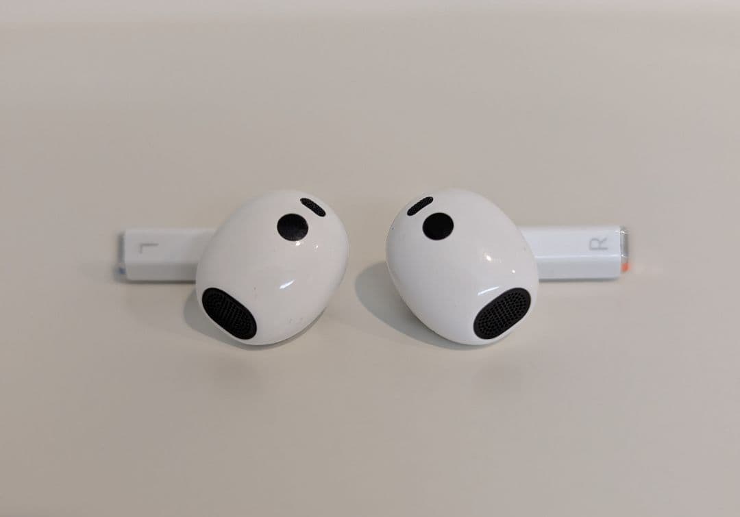 【中古品】Samsung Galaxy Buds3 充電ケース付き
