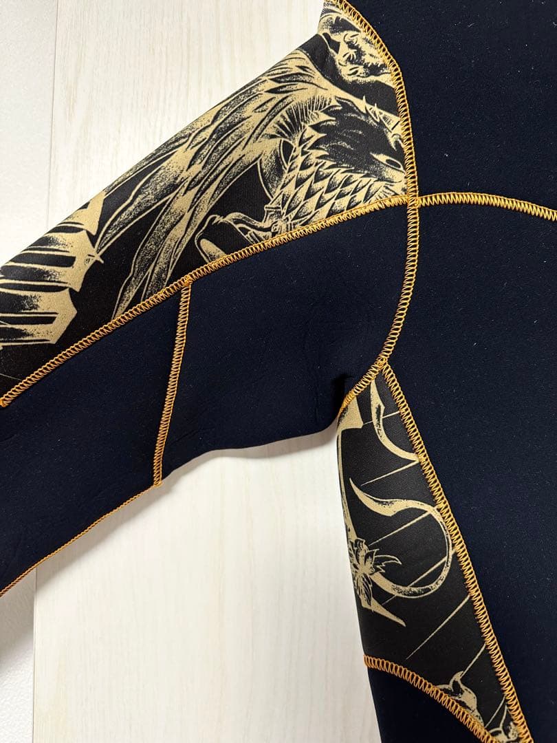 Billabong ビラボン　ウェットスーツ　ブラックゴールド