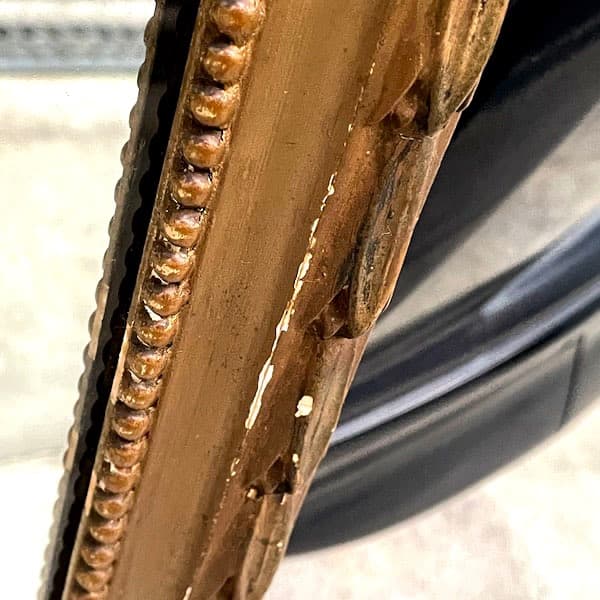 ビンテージ　ウォールミラー　壁掛け鏡　木製枠　木彫りの装飾