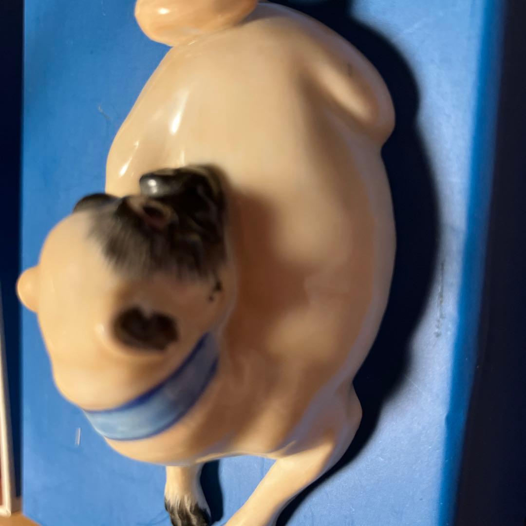 マイセン　パグ　フィギュリン