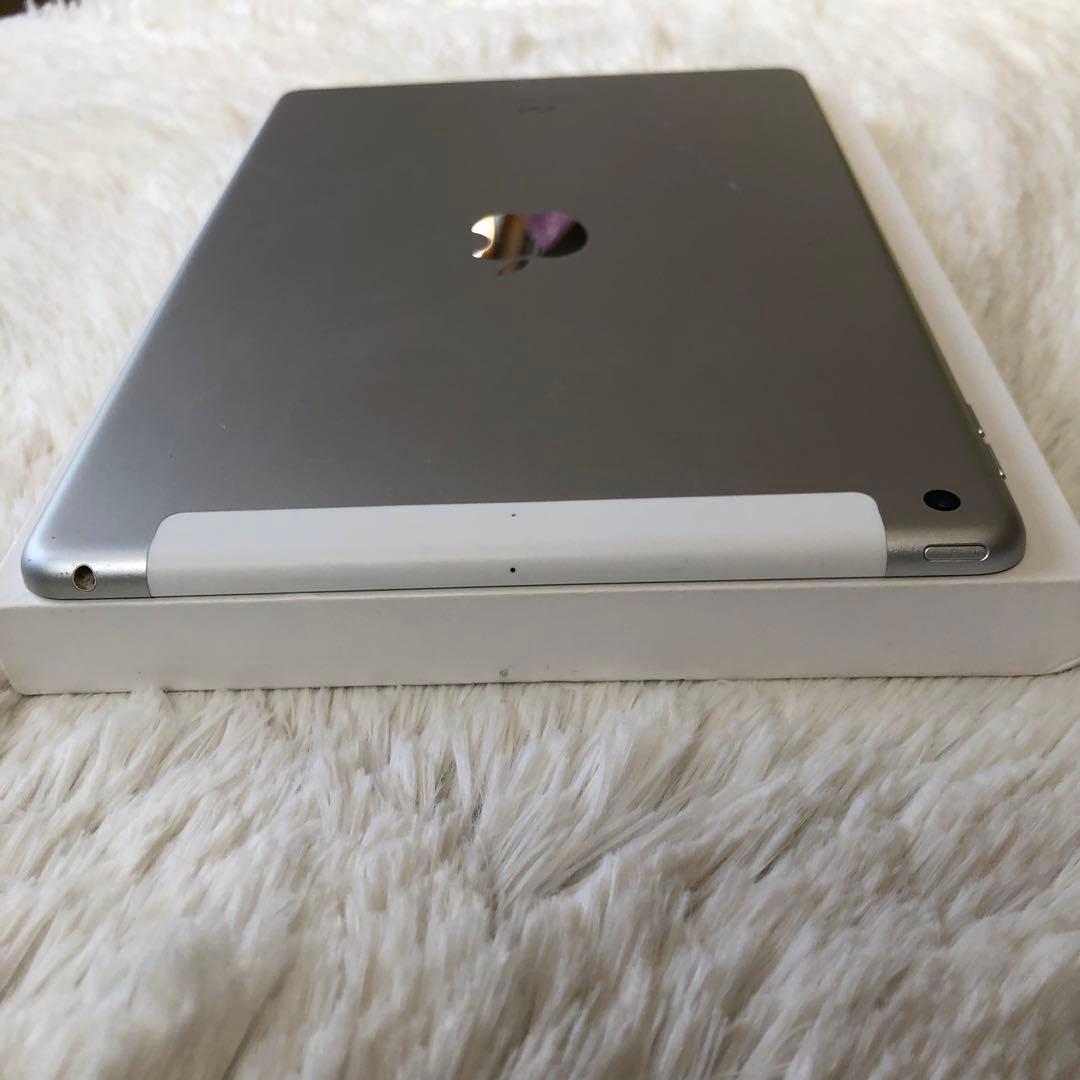 【早い者勝ち！】iPad 第8世代 128GB SIMフリー 【すぐ発送】