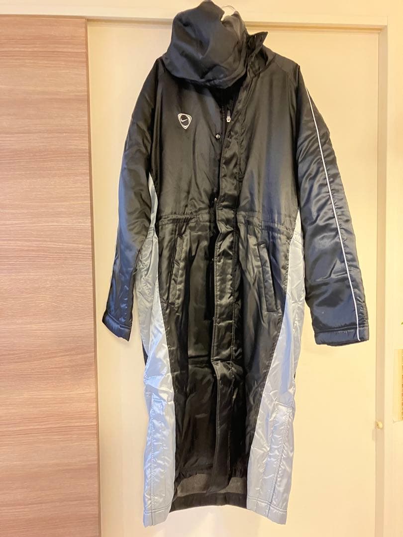 Nike ベンチコート フリースライニング サイズL　（15,500円品）