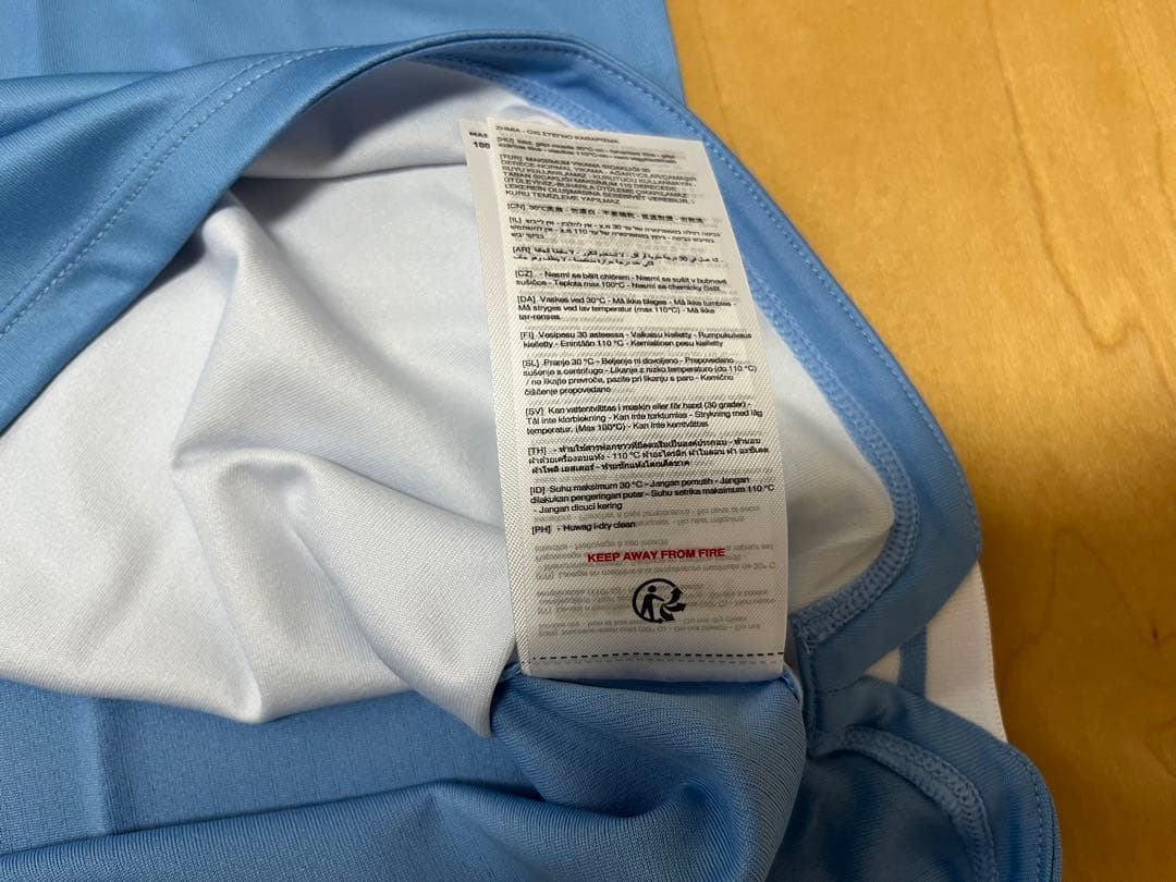 ラツィオ　2020-21 ホームユニフォーム