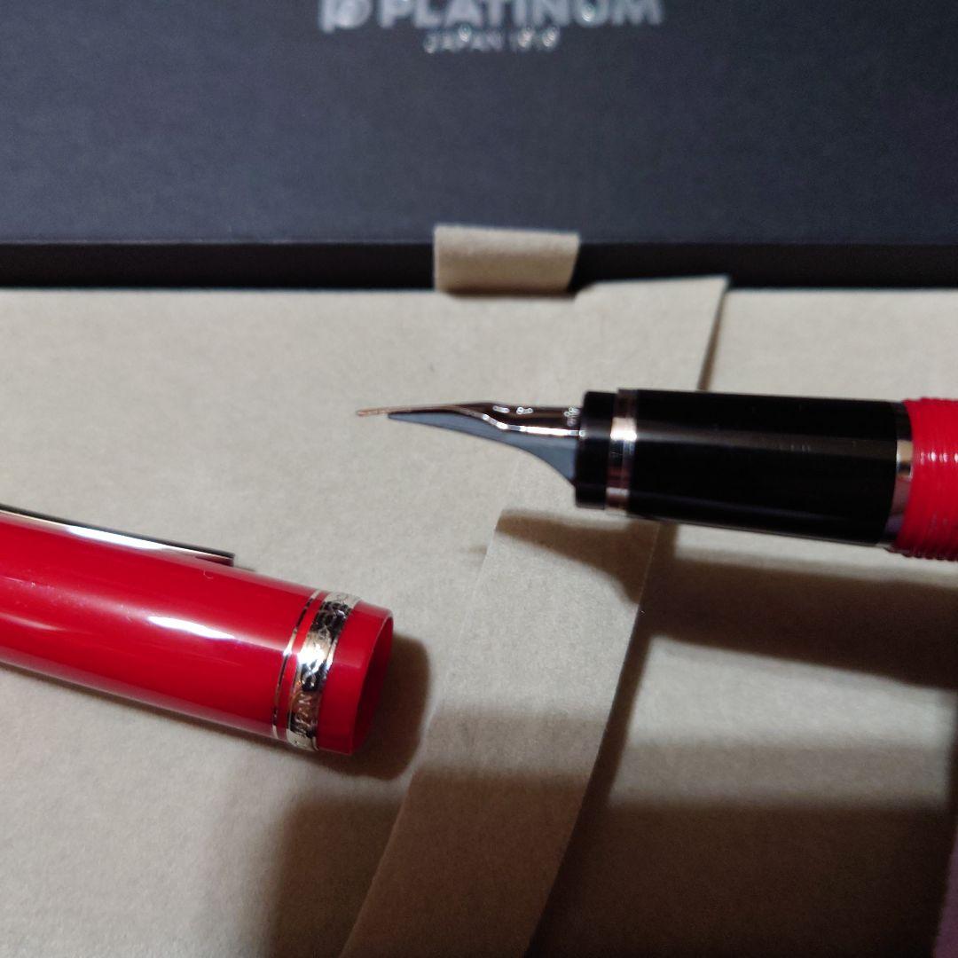 エラボー　樹脂　極細　万年筆　SEF　パイロット