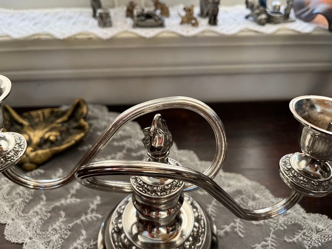 UK イギリス シルバープレート 燭台 キャンデラブラ 優雅 二灯