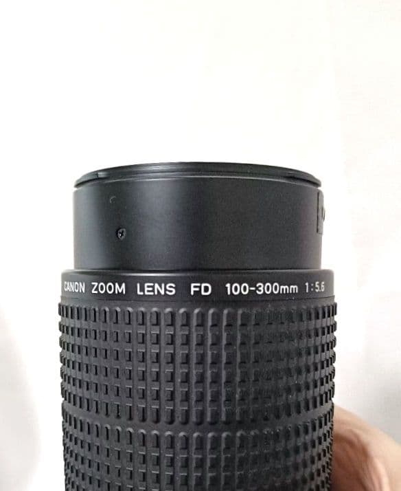 CANON ZOOM LENS FD100ー300㎜1:5.6