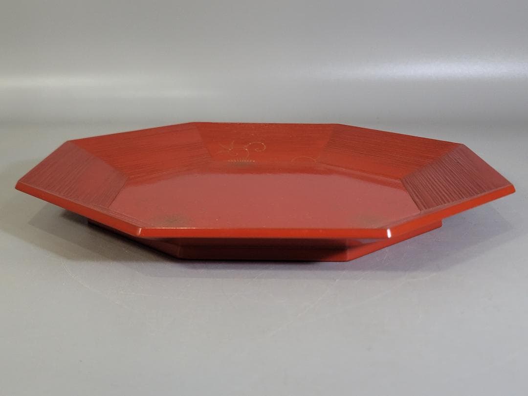 茶道具 木具師 橋村萬象 作 唐草蒔絵 朱八角盆 裏千家 淡々斎書