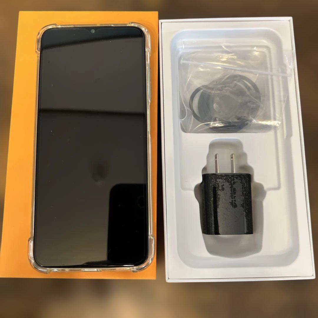 OUKITEL C36 グリーン SIMフリースマホ本体 充電器付き