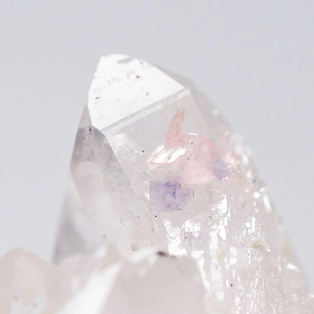 中国 ロードクロサイト フローライト 天然石 原石 鉱物標本 鉱石 蛍石 727