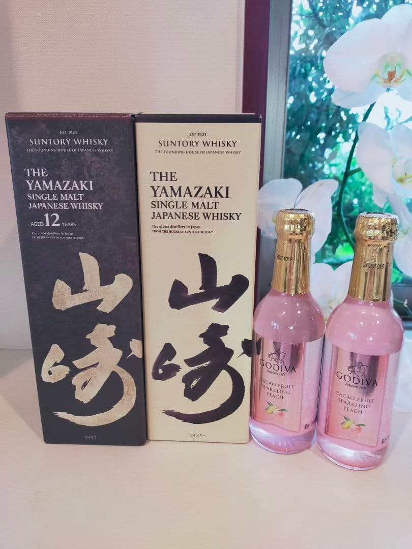 サントリー 山崎100周年NV＆ 山崎12年 100周年記念➕️GODIVA