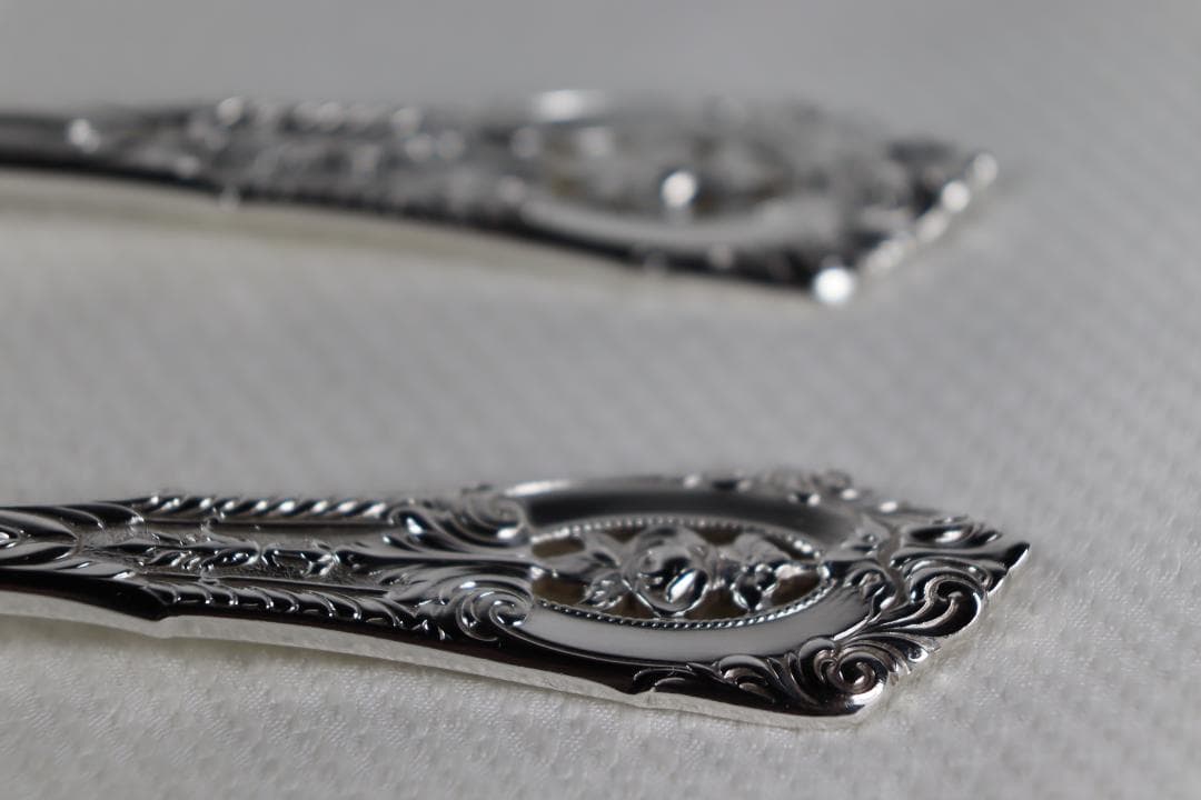 アメリカ■ウォレス■デザートフォーク２本組■非常に優雅なローズポイント・パターン