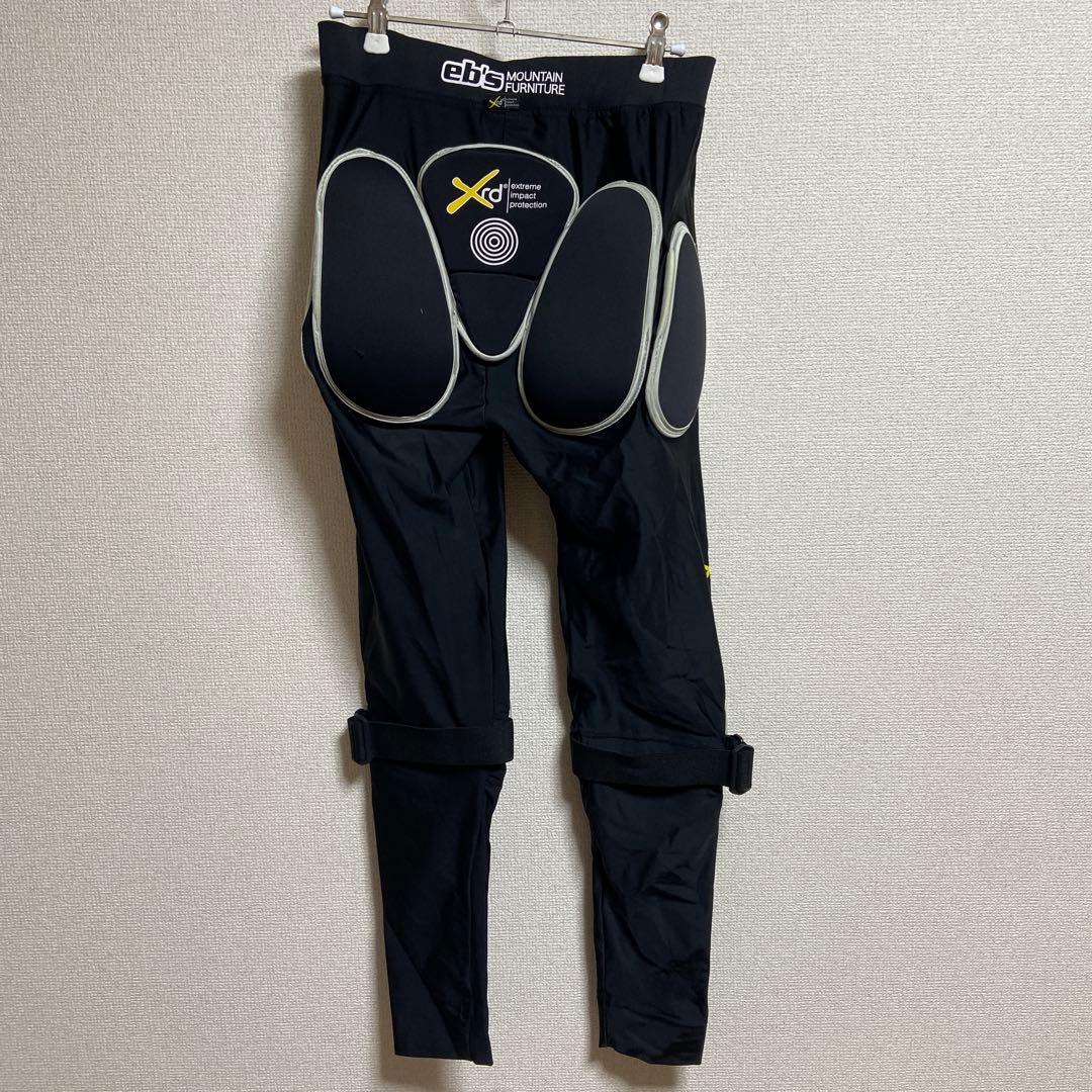 eb's ブラック ヒップガード Lサイズ