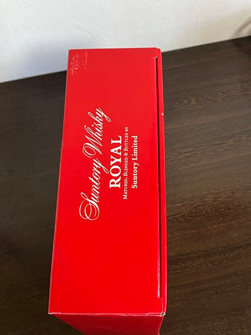 サントリーローヤル　干支午歳ボトル　600ml 43%