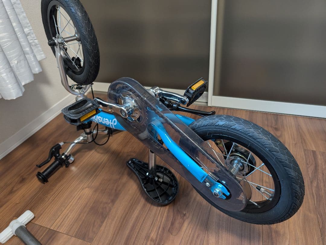 Henshinへんしんバイク2パステルブルー　直接引き渡し想定　ヘルメット付