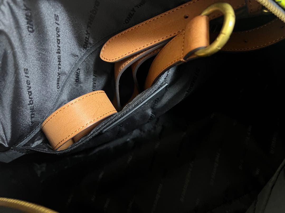 DIESEL ボストンバッグ